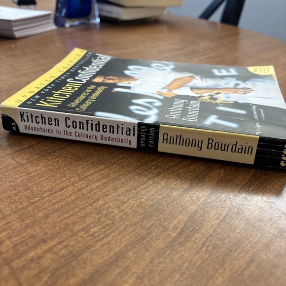 Kitchen Confidential: Adventures in the Culinary Underbelly by Bourdain, Anthony - Picture 2 of 6
